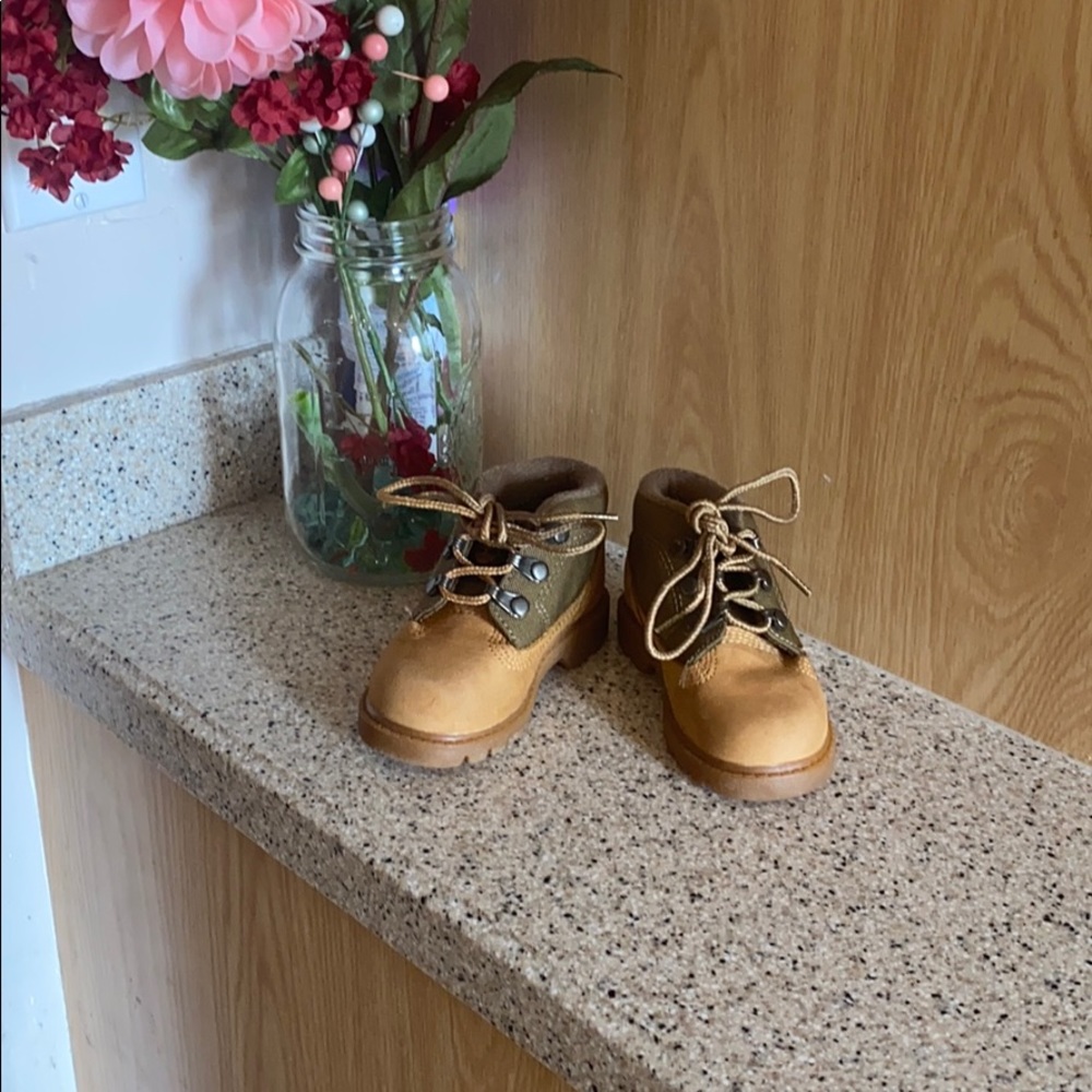 Toddler timberlands